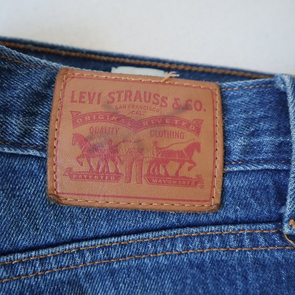 Levi's White Oak Cone Denim Selvedge Raw Hem Blue Jeans, Size 30 - Picture 16 of 16
